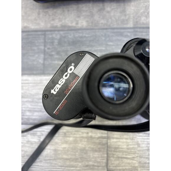 Tasco 20x50MM Wide Angle Binoculars with Fully Coated Optics 183ft/1000yds {8} - Picture 5 of 12